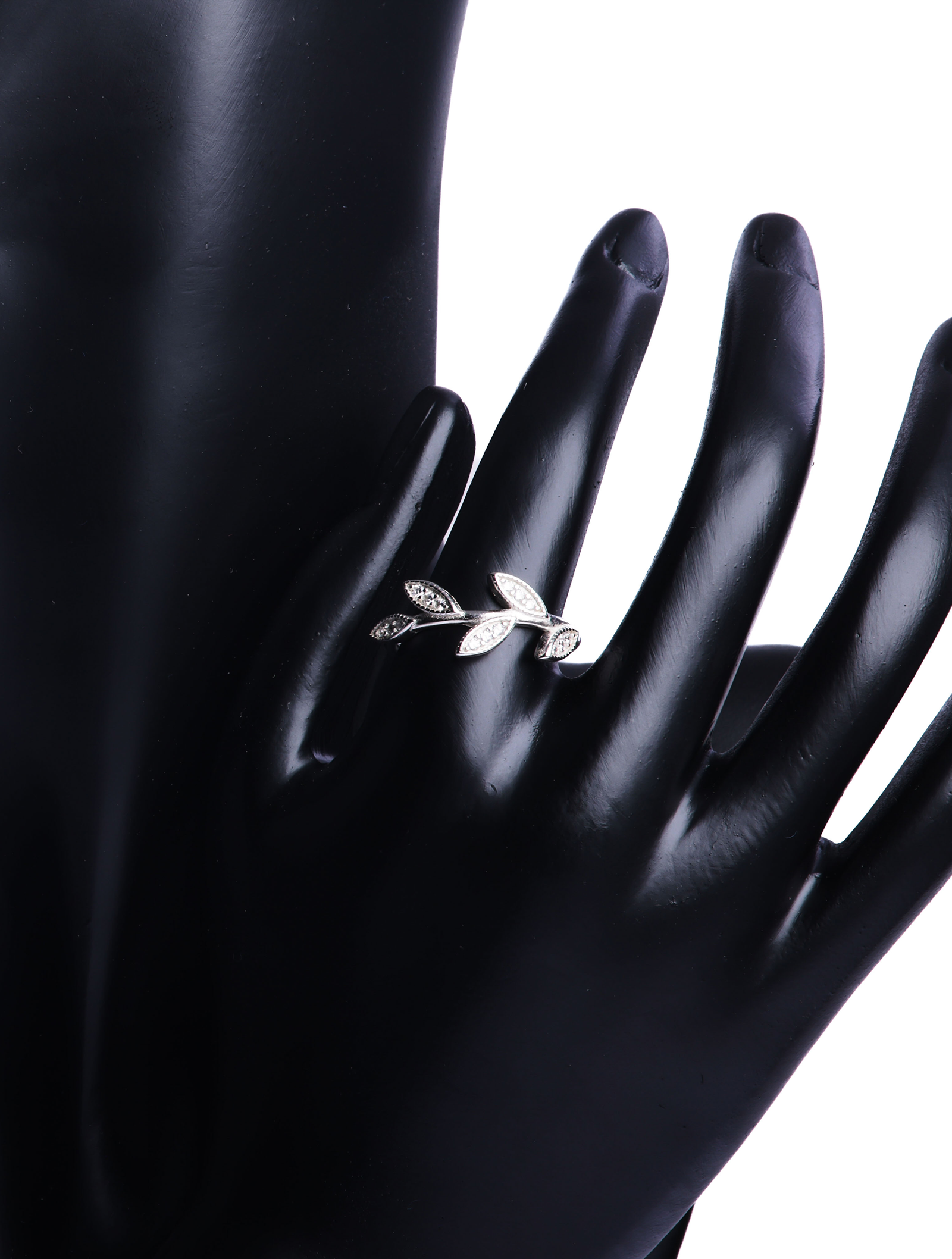 Lustrous Branch Ring